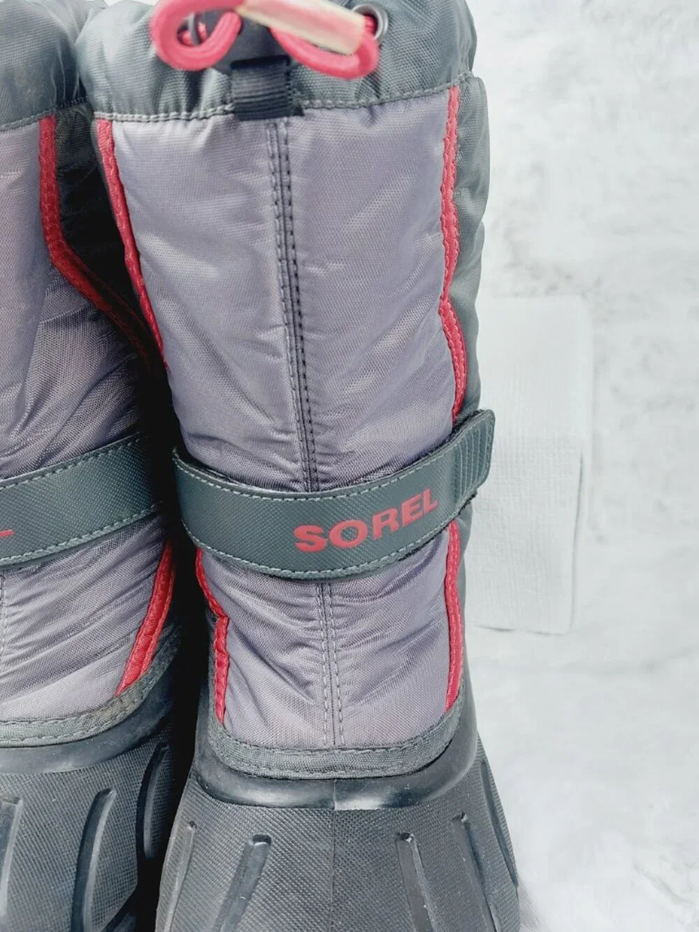 Sorel Kid's Boys' Grey Purple Waterproof Insulated Snow Winter Boots Size 2